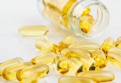 维生素e直接涂在脸上可以祛斑吗？真相这里揭晓，含注意事项速看